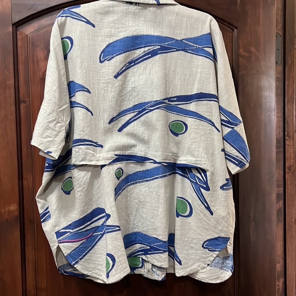 100%cotton button down - Picture 3 of 9